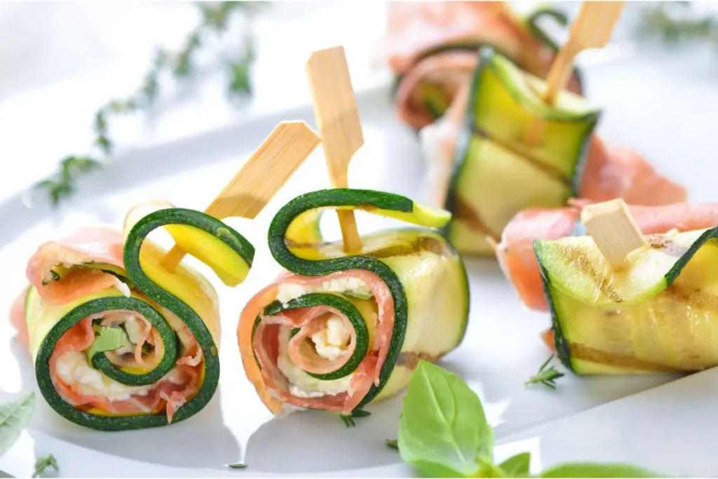 Rouleaux de courgettes au jambon et fromage Rouleaux de courgettes au jambon et fromage
